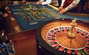 Filipino players enjoying online casino and sports betting on mobile